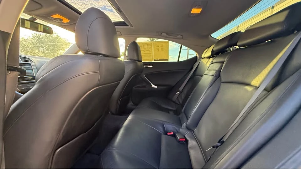 2006 Lexus IS 2nd Gen - Image 16 of 16