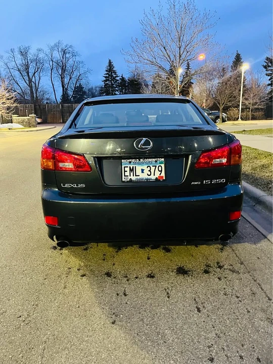 2006 Lexus IS 2nd Gen - Image 6 of 18