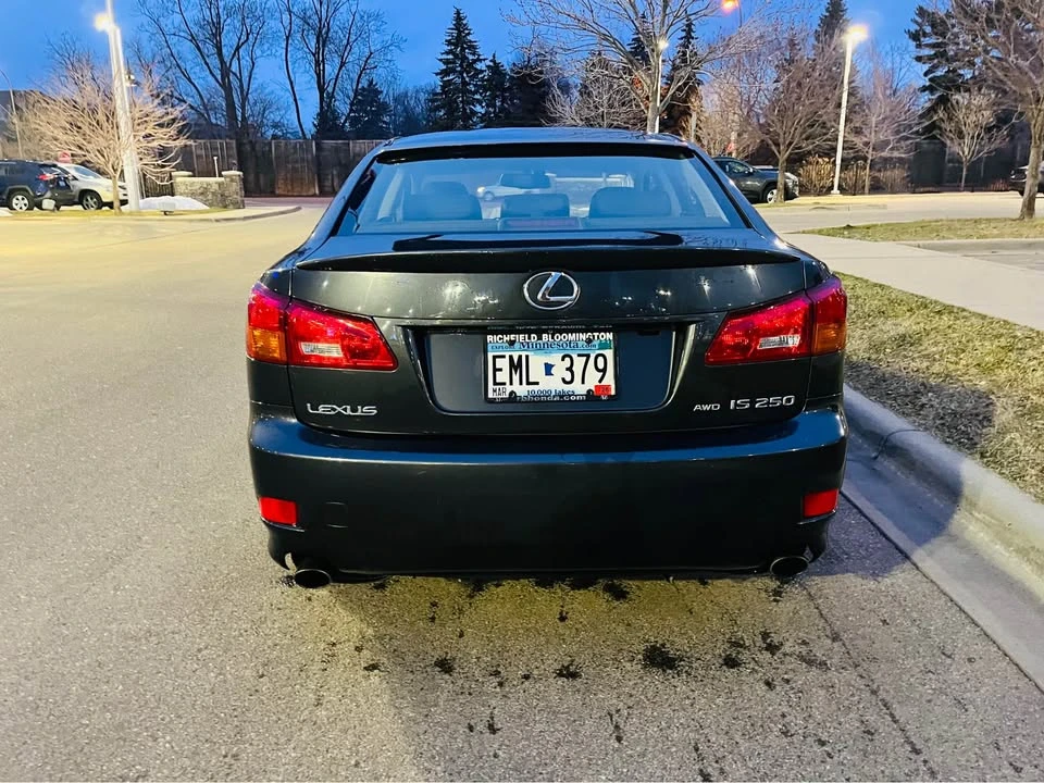 2006 Lexus IS 2nd Gen - Image 5 of 18