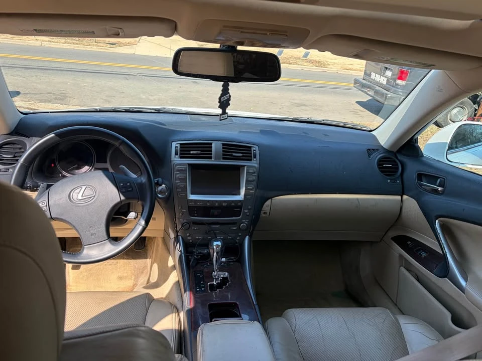 2006 Lexus IS 2nd Gen - Image 4 of 7