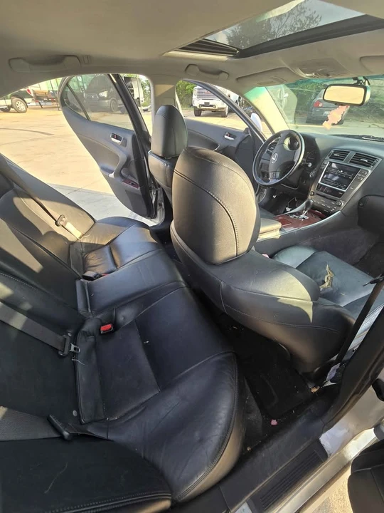 2006 Lexus IS 2nd Gen - Image 6 of 14