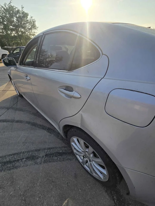 2006 Lexus IS 2nd Gen - Image 14 of 14