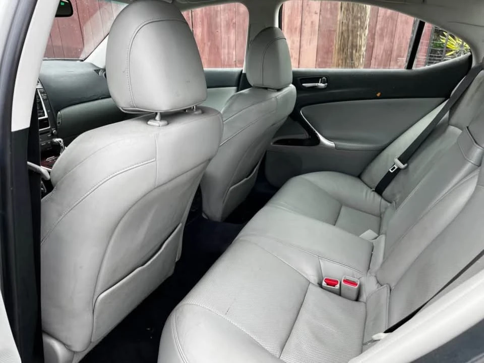 2006 Lexus IS 2nd Gen - Image 2 of 7