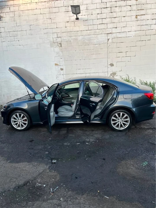 2006 Lexus IS 2nd Gen - Image 13 of 13