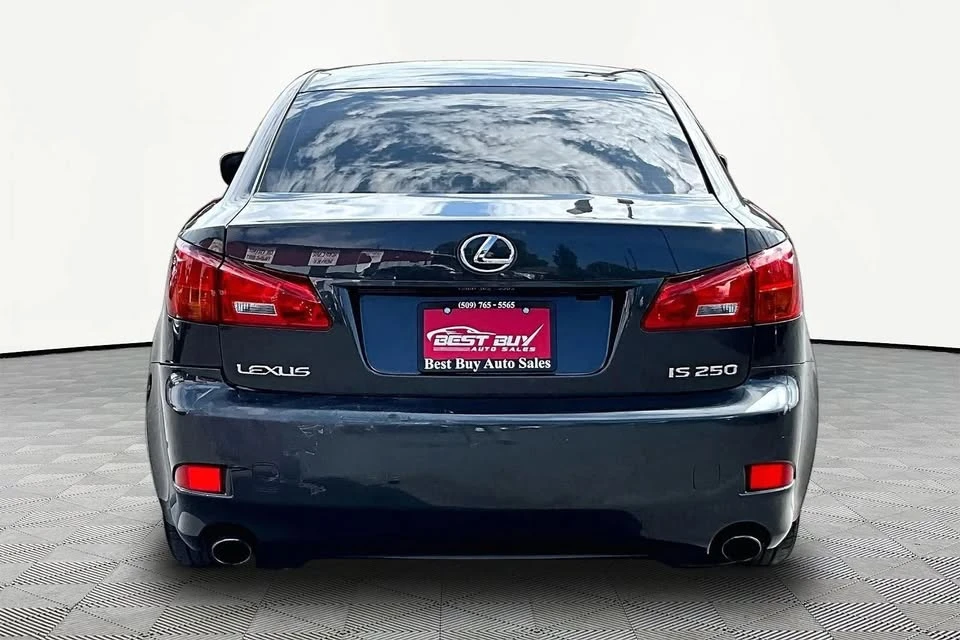 2006 Lexus IS 2nd Gen - Image 3 of 9