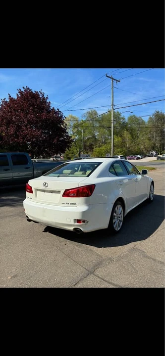 2006 Lexus IS 2nd Gen - Image 5 of 20