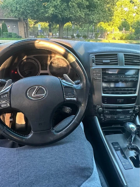 2006 Lexus IS 2nd Gen - Image 6 of 6