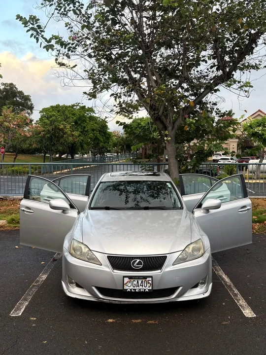 2006 Lexus IS 2nd Gen - Image 3 of 16