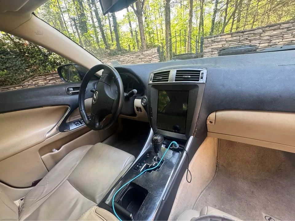 2006 Lexus IS 2nd Gen - Image 7 of 10