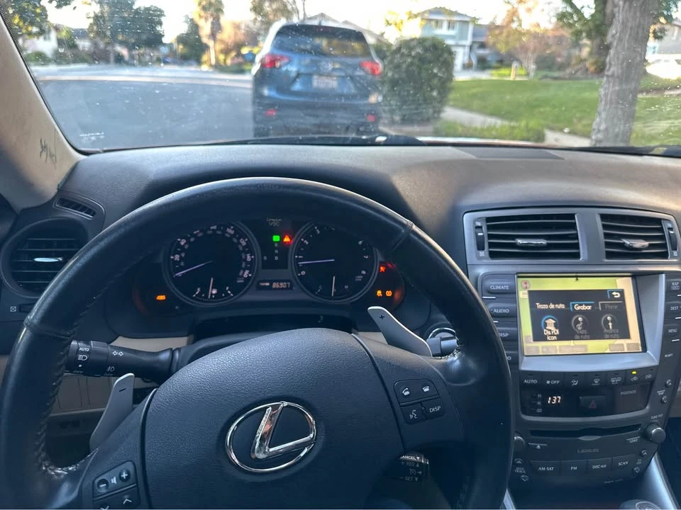 2006 Lexus IS 2nd Gen - Image 3 of 10