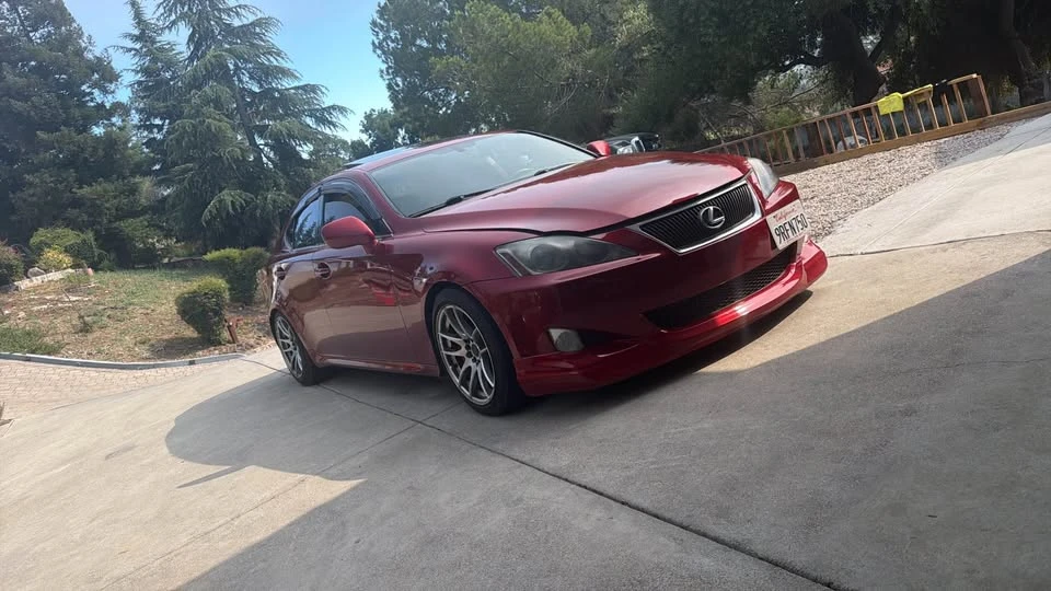 2006 Lexus IS 2nd Gen - Image 2 of 10
