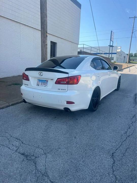 2006 Lexus IS 2nd Gen - Image 3 of 12