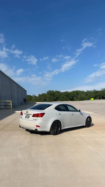 2006 Lexus IS 2nd Gen - Image 3 of 6