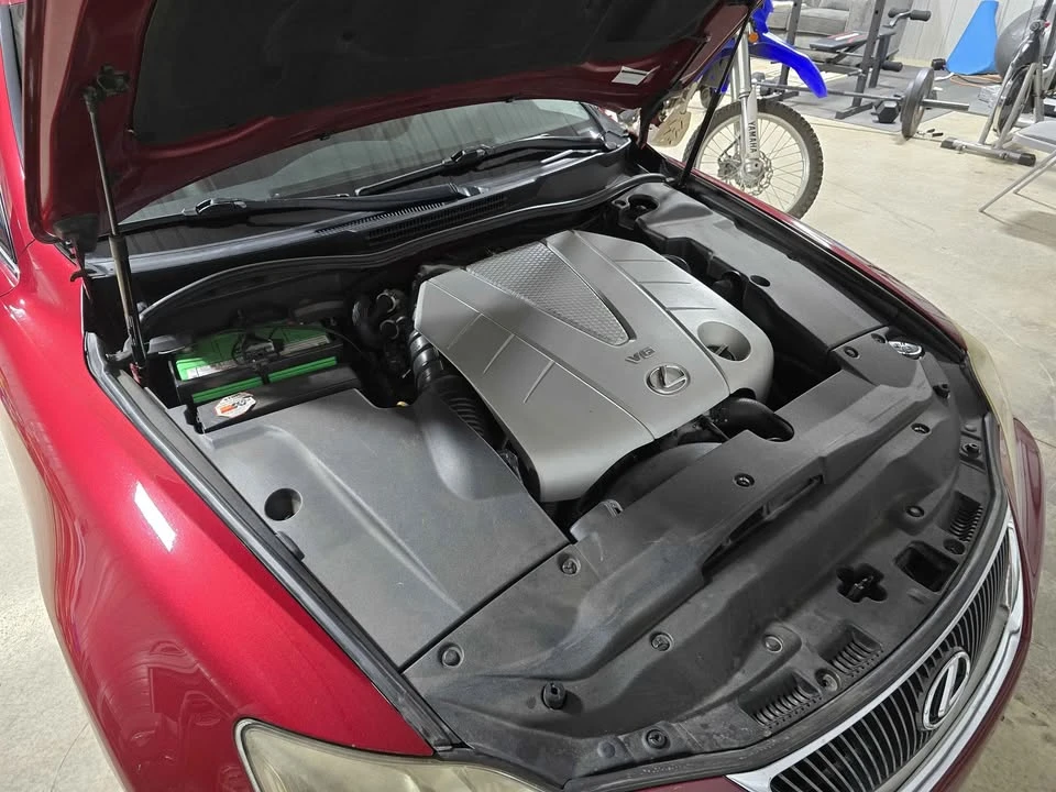 2006 Lexus IS 2nd Gen - Image 12 of 19