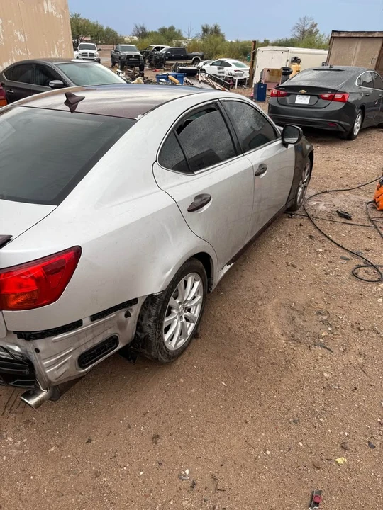 2006 Lexus IS 2nd Gen - Image 4 of 10