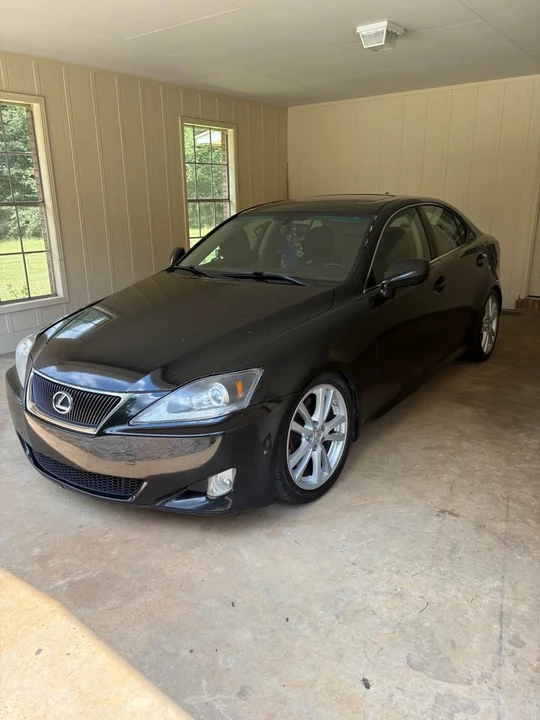 2006 Lexus IS 2nd Gen - Image 2 of 7