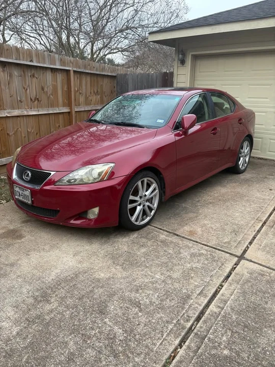 2006 Lexus IS 2nd Gen - Image 4 of 8