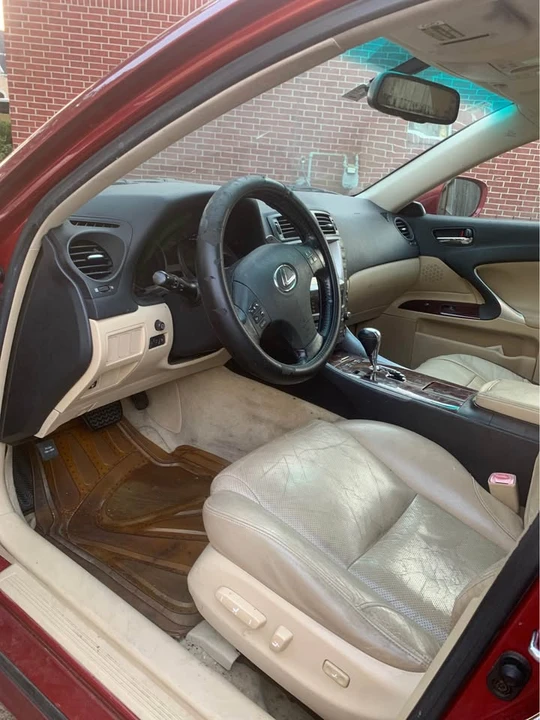 2006 Lexus IS 2nd Gen - Image 6 of 8