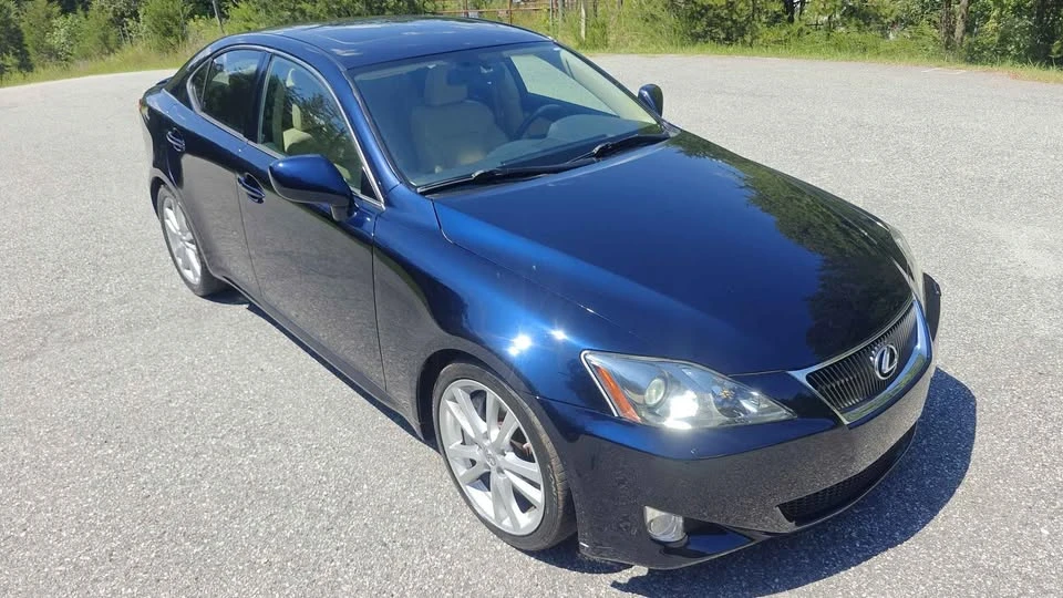 2006 Lexus IS 2nd Gen - Image 15 of 19