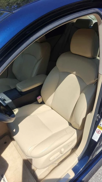 2006 Lexus IS 2nd Gen - Image 11 of 19