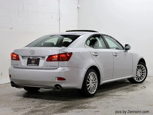 2006 Lexus IS 2nd Gen - Image 10 of 30