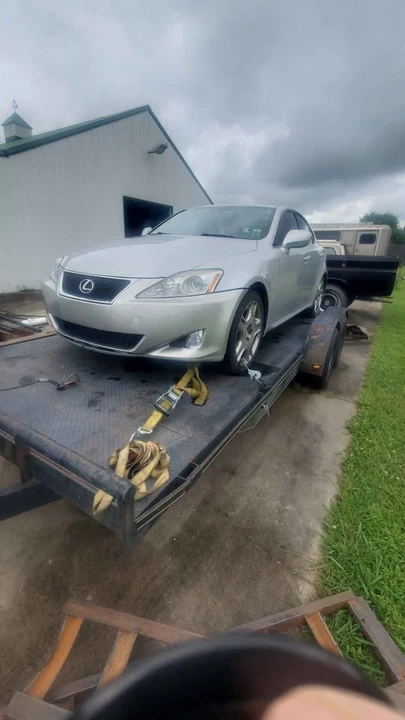 2006 Lexus IS 2nd Gen - Image 2 of 7