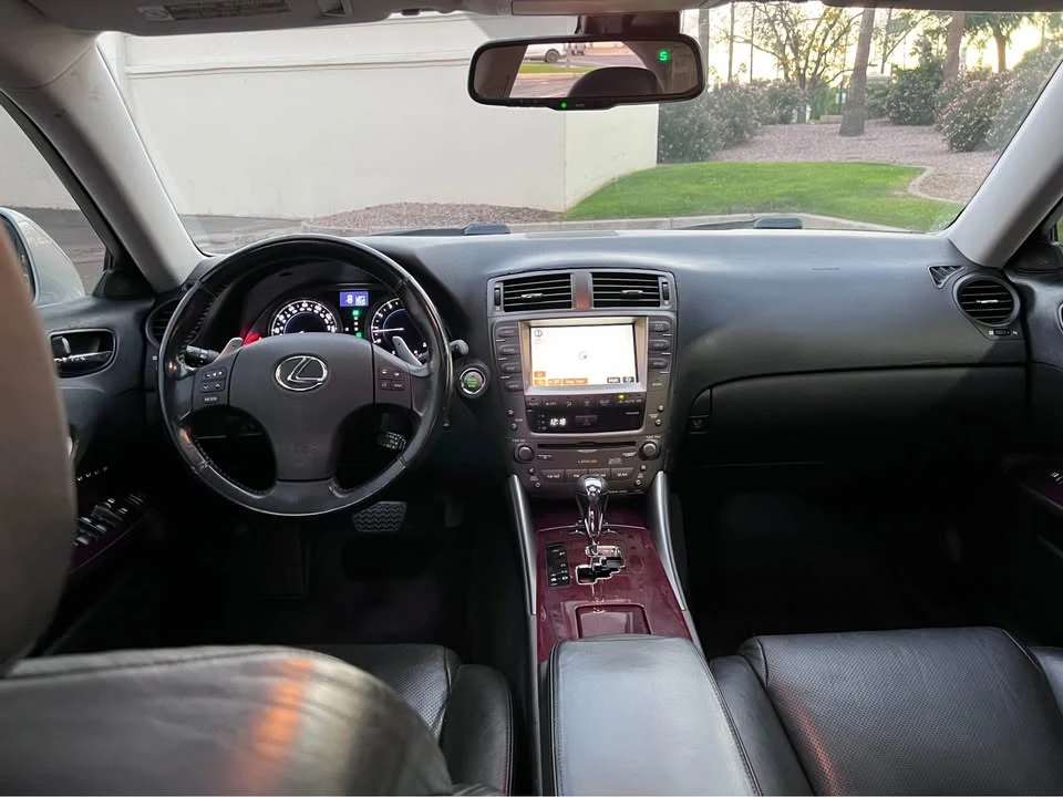 2006 Lexus IS 2nd Gen - Image 8 of 9
