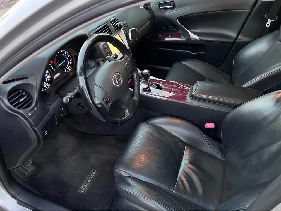 2006 Lexus IS 2nd Gen - Image 9 of 9