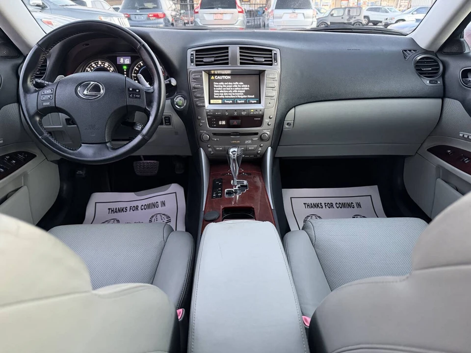 2006 Lexus IS 2nd Gen - Image 10 of 17