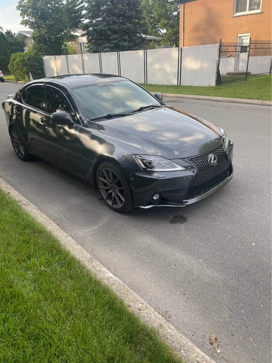 2006 Lexus IS 2nd Gen - Image 2 of 9