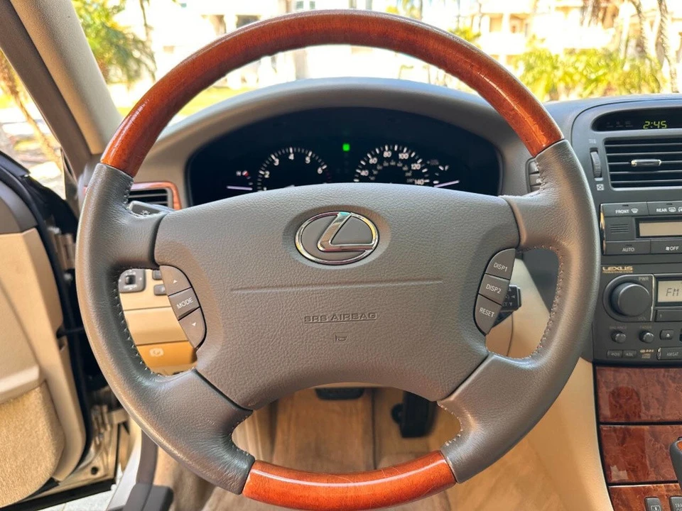 2006 Lexus LS 3rd Gen - Image 13 of 21