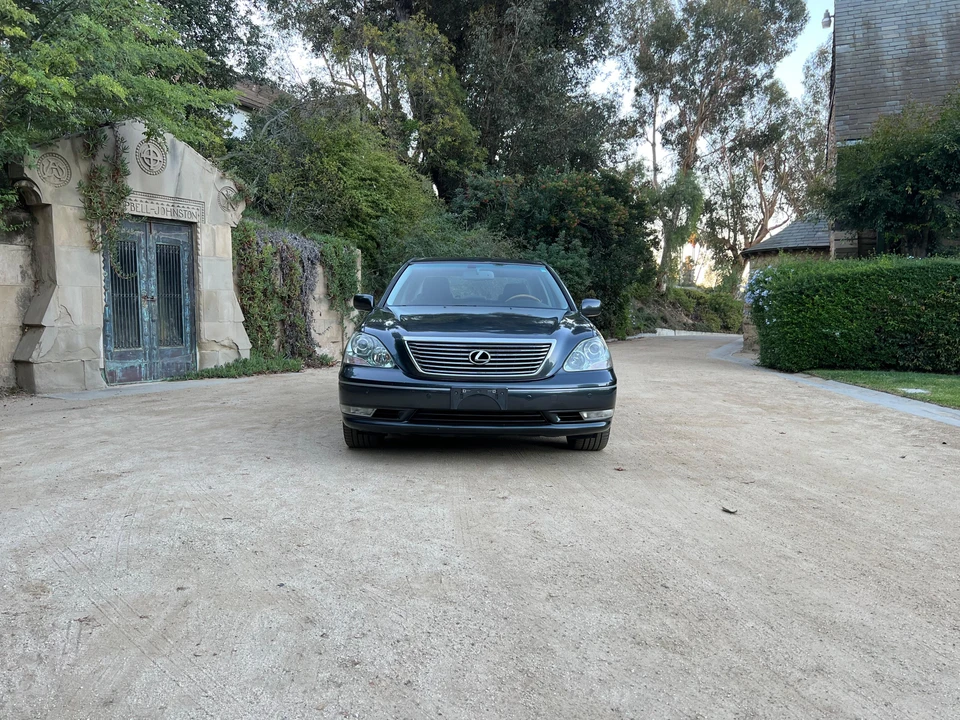2006 Lexus LS 3rd Gen - Image 6 of 31