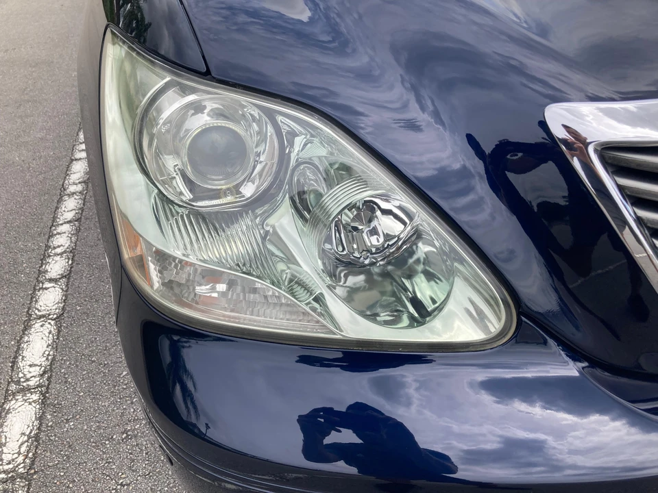 2006 Lexus LS 3rd Gen - Image 18 of 31