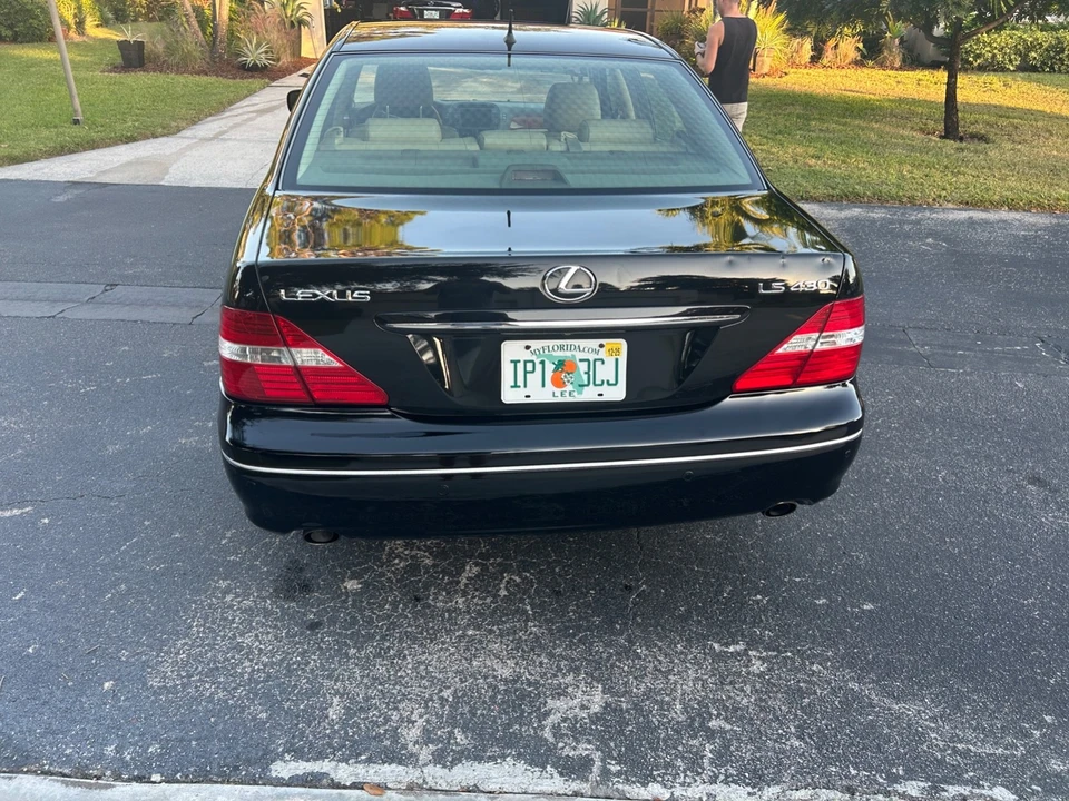 2006 Lexus LS 3rd Gen - Image 20 of 20