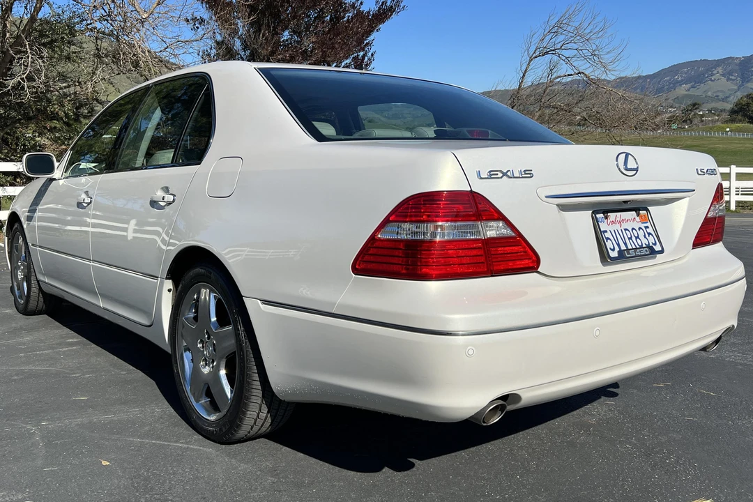 2006 Lexus LS 3rd Gen - Image 4 of 5