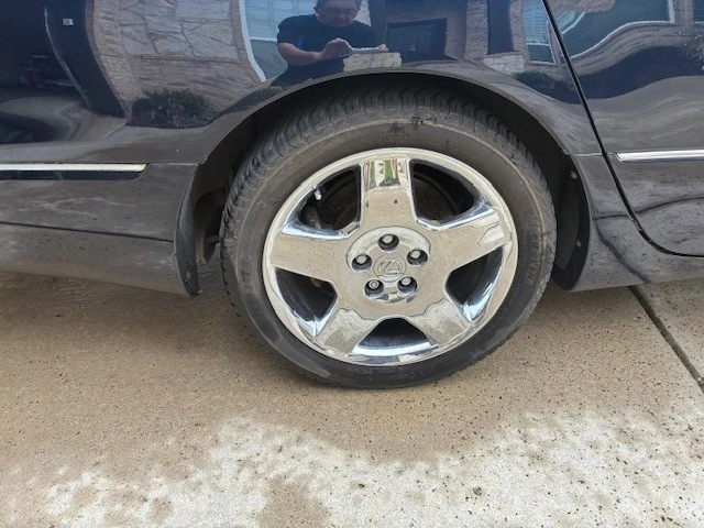 2006 Lexus LS 3rd Gen - Image 27 of 28