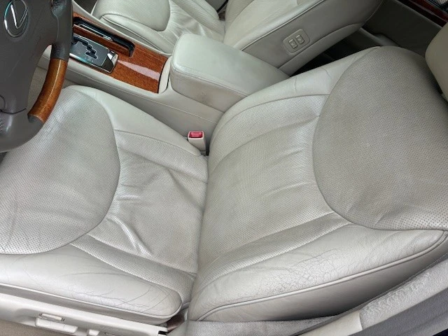 2006 Lexus LS 3rd Gen - Image 8 of 28