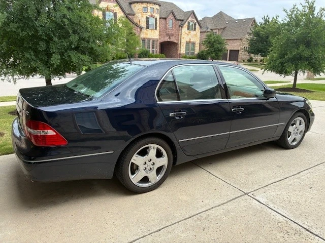 2006 Lexus LS 3rd Gen - Image 3 of 28