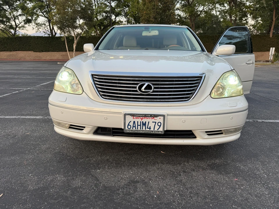 2006 Lexus LS 3rd Gen - Image 6 of 31