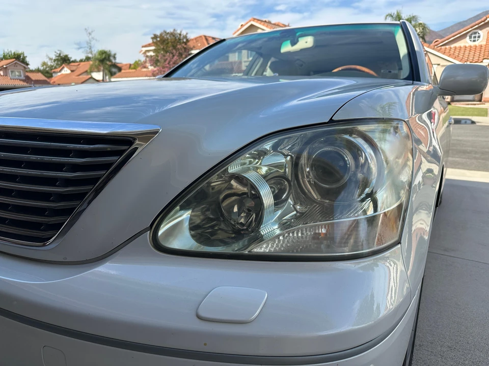 2006 Lexus LS 3rd Gen - Image 26 of 31