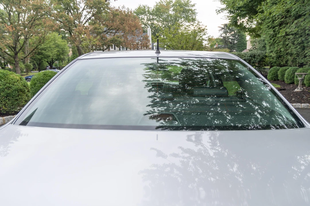 2006 Lexus LS 3rd Gen - Image 22 of 31