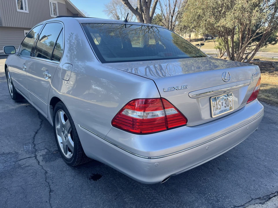2006 Lexus LS 3rd Gen - Image 30 of 31
