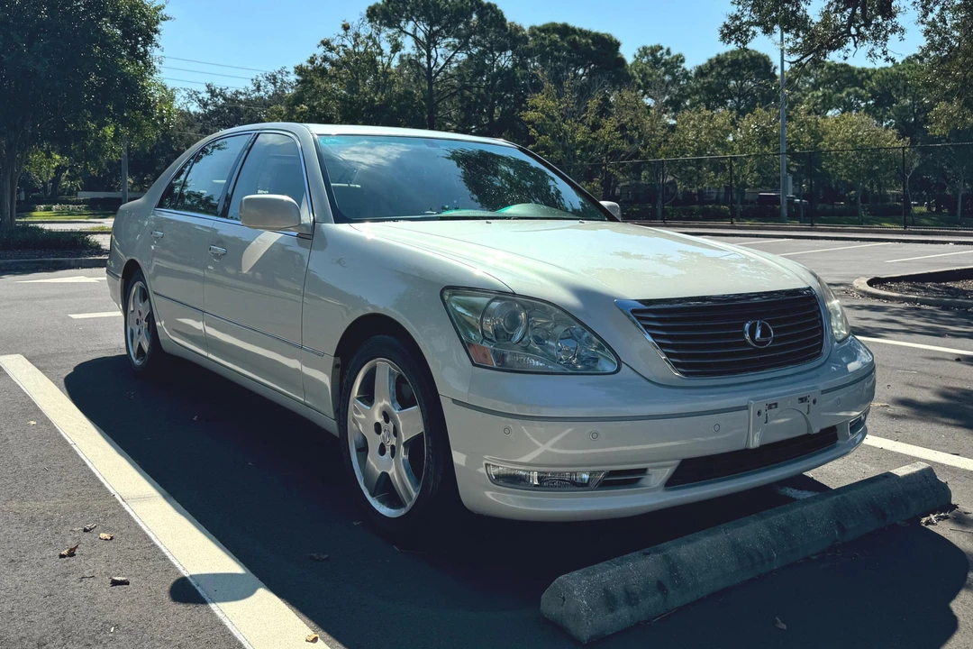 2006 Lexus LS 3rd Gen - Image 18 of 31