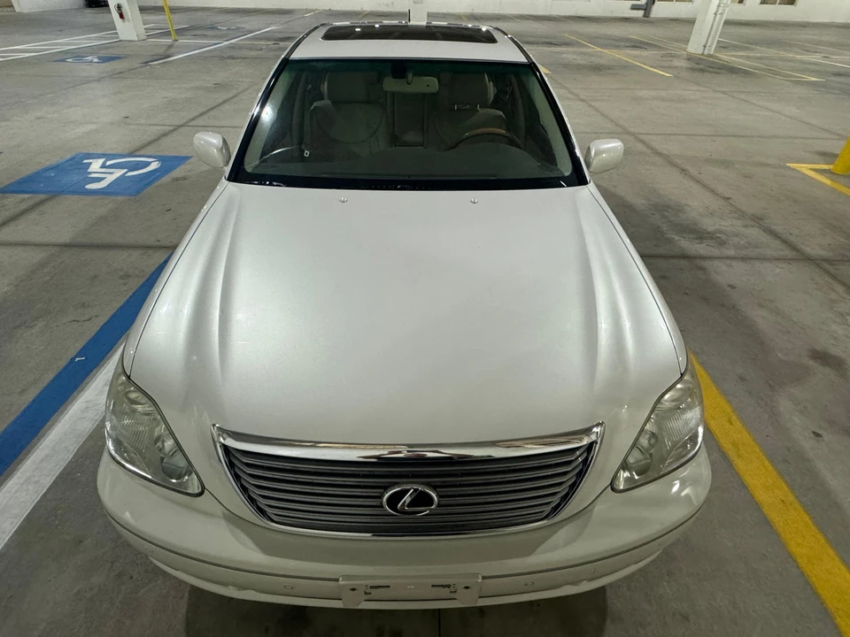 2006 Lexus LS 3rd Gen - Image 7 of 31