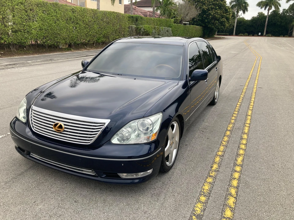 2006 Lexus LS 3rd Gen - Image 6 of 31