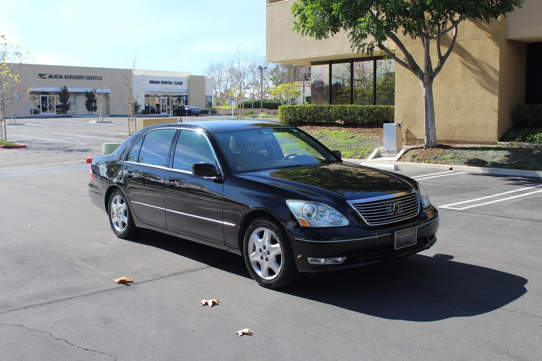 2006 Lexus LS 3rd Gen - Image 29 of 31