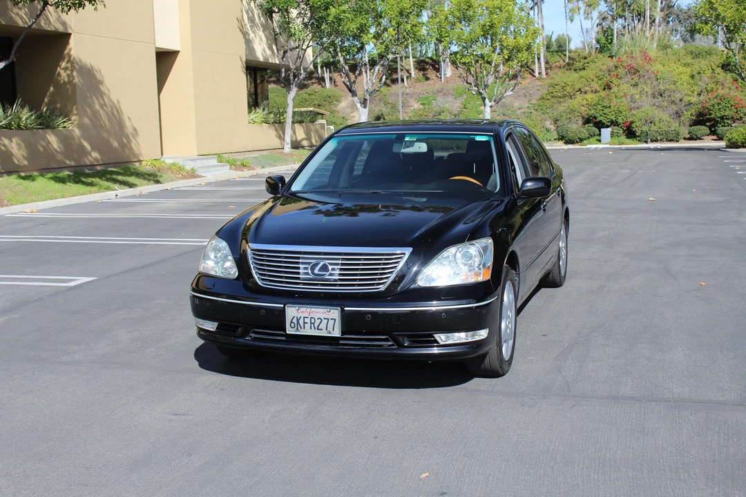 2006 Lexus LS 3rd Gen - Image 6 of 31