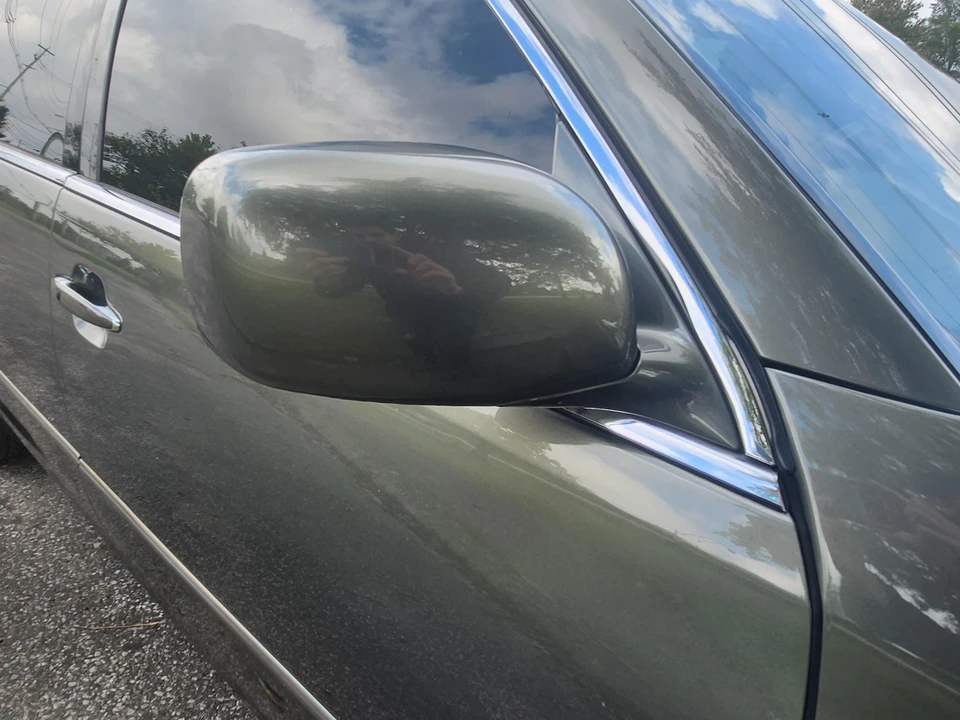 2006 Lexus LS 3rd Gen - Image 17 of 31