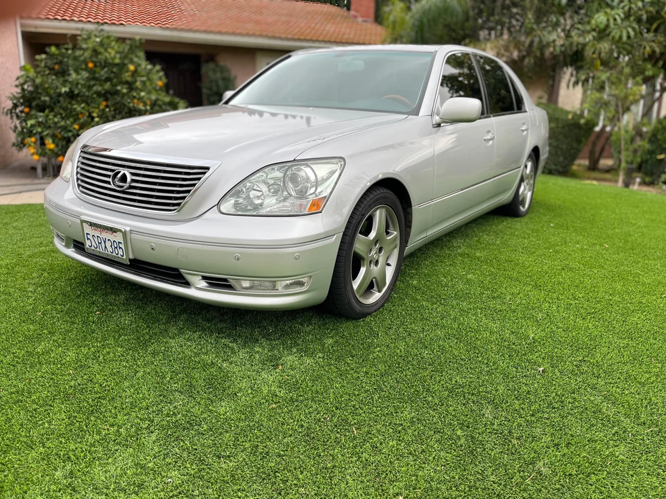 2006 Lexus LS 3rd Gen - Image 6 of 31
