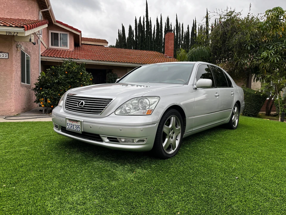 2006 Lexus LS 3rd Gen - Image 7 of 31